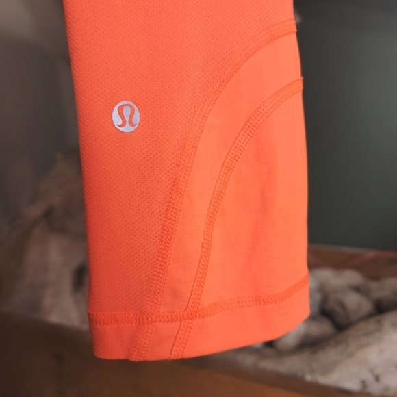 Lululemon Run Inspire Crop II Pizzaz Orange 22" Inseam Sz Sml Tights - Picture 10 of 11